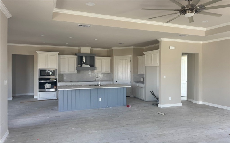 2701 Lannister, Corpus Christi, TX 78415, 5 Bedrooms Bedrooms, ,2 BathroomsBathrooms,Residential,For Sale,2701 Lannister,461668