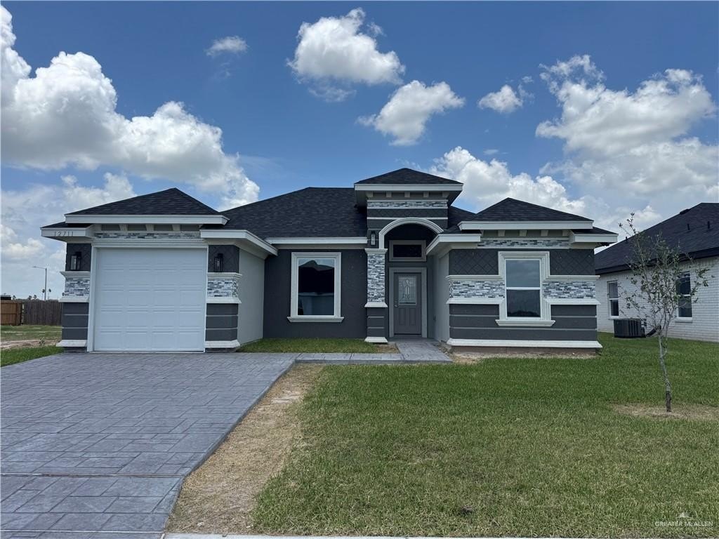 12711 N 37th Lane, McAllen, TX 78504, 3 Habitaciones Habitaciones , ,2 BañosBaños,Residential,En Venta,12711 N 37th Lane,475415