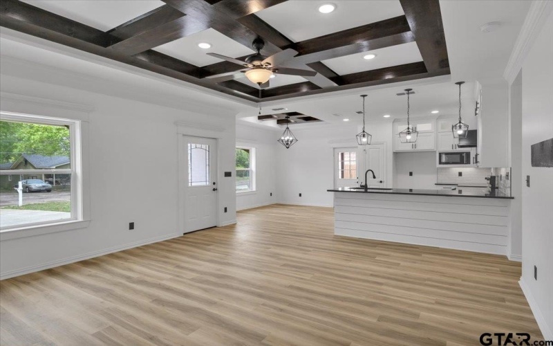 906 S Turner, Tyler, TX 75701, 3 Bedrooms Bedrooms, ,2 BathroomsBathrooms,Residential,For Sale,906 S Turner,25005165