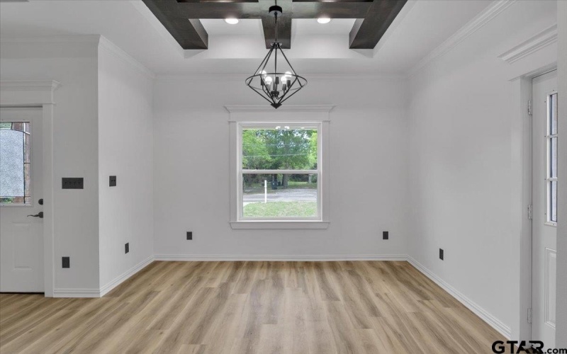 906 S Turner, Tyler, TX 75701, 3 Bedrooms Bedrooms, ,2 BathroomsBathrooms,Residential,For Sale,906 S Turner,25005165
