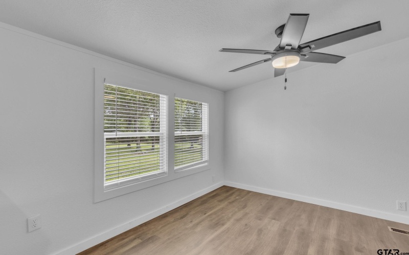 441 N Hill, Tyler, TX 75706, 3 Bedrooms Bedrooms, ,2 BathroomsBathrooms,Residential,For Sale,441 N Hill,25010275