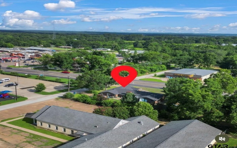441 N Hill, Tyler, TX 75706, 3 Bedrooms Bedrooms, ,2 BathroomsBathrooms,Residential,For Sale,441 N Hill,25010275