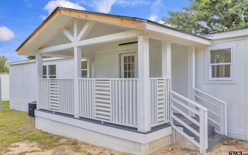441 N Hill, Tyler, TX 75706, 3 Bedrooms Bedrooms, ,2 BathroomsBathrooms,Residential,For Sale,441 N Hill,25010275