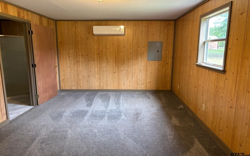 111 Hughes Street, Daingerfield, TX 75638, 1 Bedroom Bedrooms, ,1 BathroomBathrooms,Residential,For Sale,111 Hughes Street,25010284