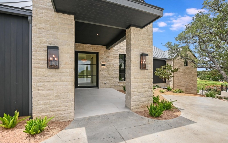 138 Coralberry, Horseshoe Bay, TX 78657, 4 Bedrooms Bedrooms, ,5 BathroomsBathrooms,Residential,For Sale,138 Coralberry,174175