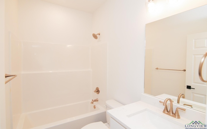 125 Vesta St, Longview, TX 75602, 3 Bedrooms Bedrooms, ,2 BathroomsBathrooms,Residential,For Sale,125 Vesta St,20254692