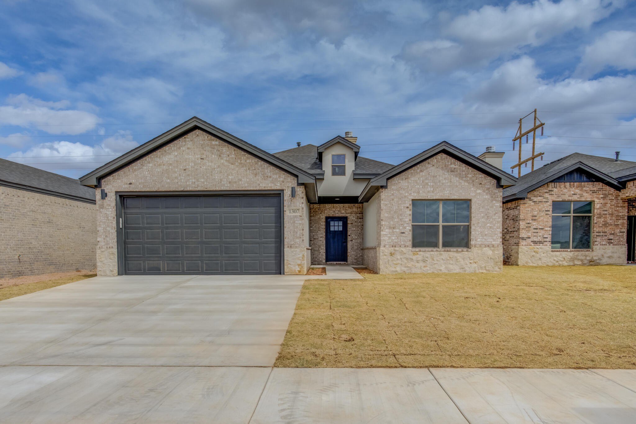 1307 Quincy Avenue, Lubbock, TX 79416, 3 Bedrooms Bedrooms, ,2 BathroomsBathrooms,Residential,For Sale,1307 Quincy Avenue,202557431