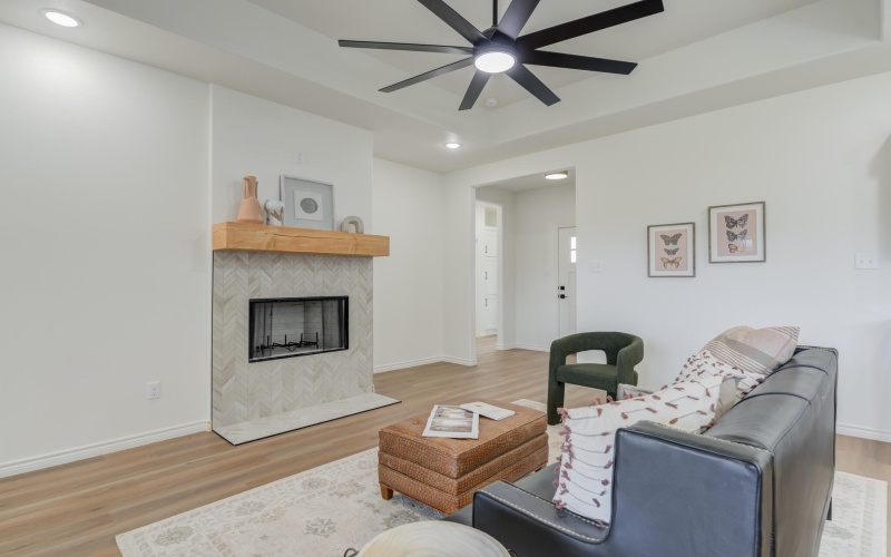 1307 Quincy Avenue, Lubbock, TX 79416, 3 Bedrooms Bedrooms, ,2 BathroomsBathrooms,Residential,For Sale,1307 Quincy Avenue,202557431