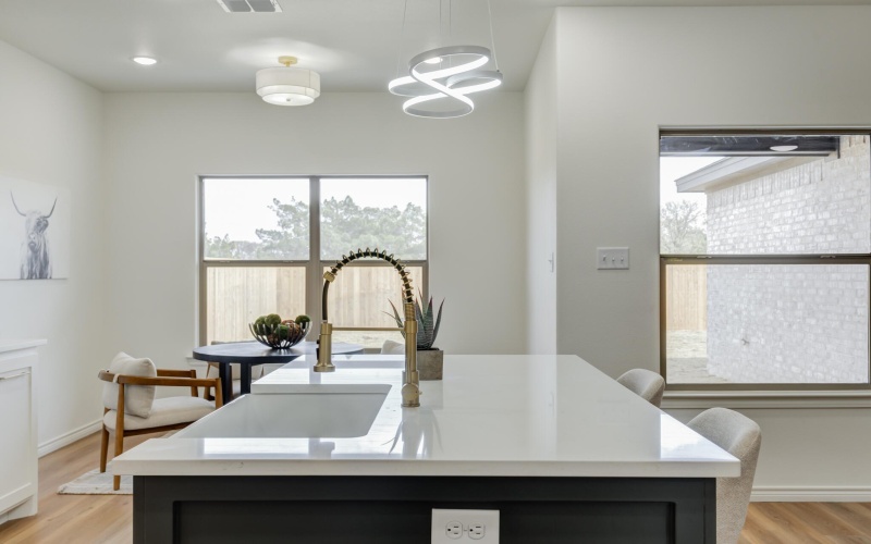 1307 Quincy Avenue, Lubbock, TX 79416, 3 Bedrooms Bedrooms, ,2 BathroomsBathrooms,Residential,For Sale,1307 Quincy Avenue,202557431