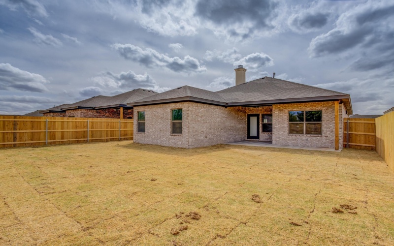 1307 Quincy Avenue, Lubbock, TX 79416, 3 Bedrooms Bedrooms, ,2 BathroomsBathrooms,Residential,For Sale,1307 Quincy Avenue,202557431