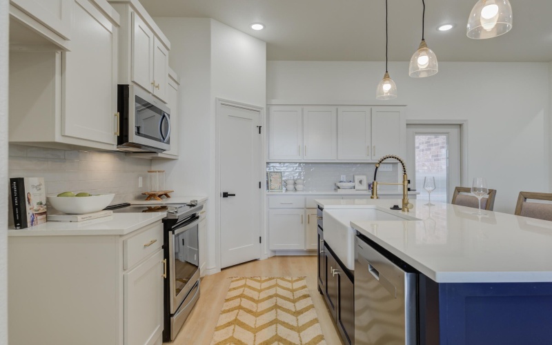 1309 Quincy Avenue, Lubbock, TX 79416, 3 Bedrooms Bedrooms, ,2 BathroomsBathrooms,Residential,For Sale,1309 Quincy Avenue,202557432