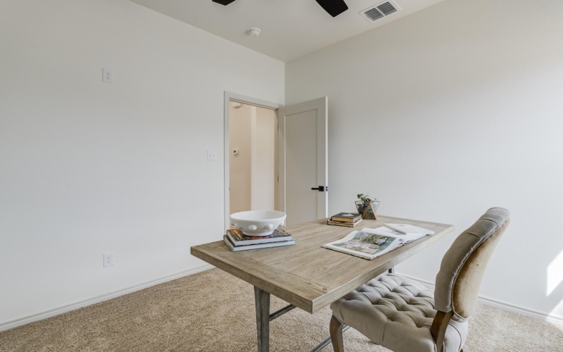 1309 Quincy Avenue, Lubbock, TX 79416, 3 Bedrooms Bedrooms, ,2 BathroomsBathrooms,Residential,For Sale,1309 Quincy Avenue,202557432
