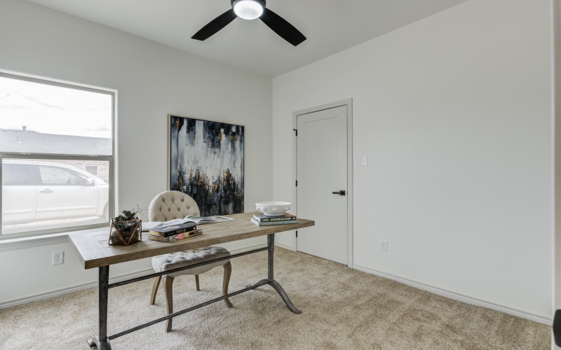 1309 Quincy Avenue, Lubbock, TX 79416, 3 Bedrooms Bedrooms, ,2 BathroomsBathrooms,Residential,For Sale,1309 Quincy Avenue,202557432