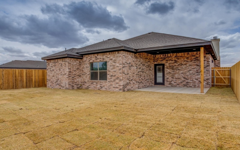 1309 Quincy Avenue, Lubbock, TX 79416, 3 Bedrooms Bedrooms, ,2 BathroomsBathrooms,Residential,For Sale,1309 Quincy Avenue,202557432