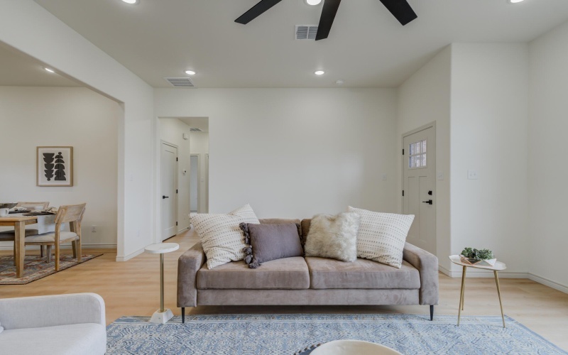 1309 Quincy Avenue, Lubbock, TX 79416, 3 Bedrooms Bedrooms, ,2 BathroomsBathrooms,Residential,For Sale,1309 Quincy Avenue,202557432