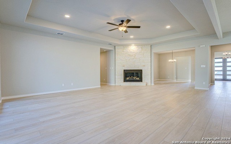 534 Englewood Lane, Castroville, TX 78009, 4 Habitaciones Habitaciones , ,3 BañosBaños,Residential,En Venta,534 Englewood Lane,1755877