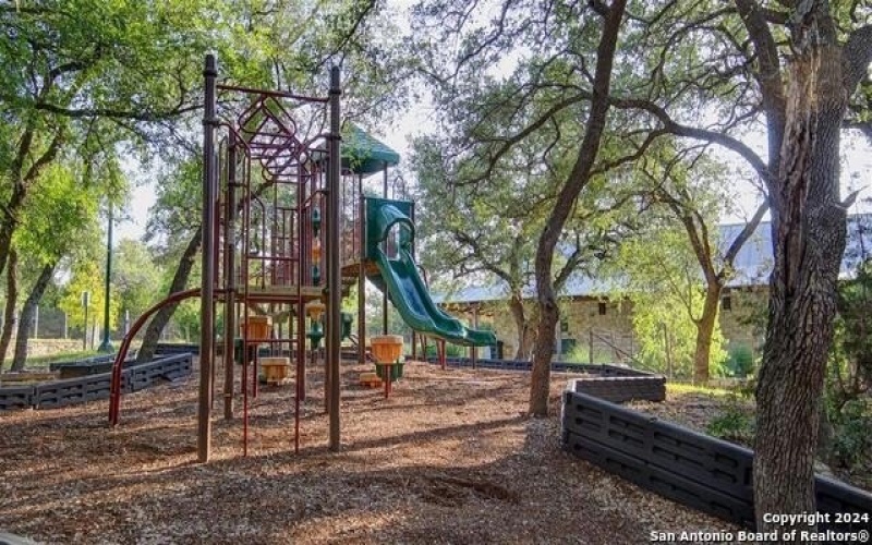 1611 Yardzen Lane, San Antonio, TX 78260, 4 Bedrooms Bedrooms, ,5 BathroomsBathrooms,Residential,For Sale,1611 Yardzen Lane,1881752