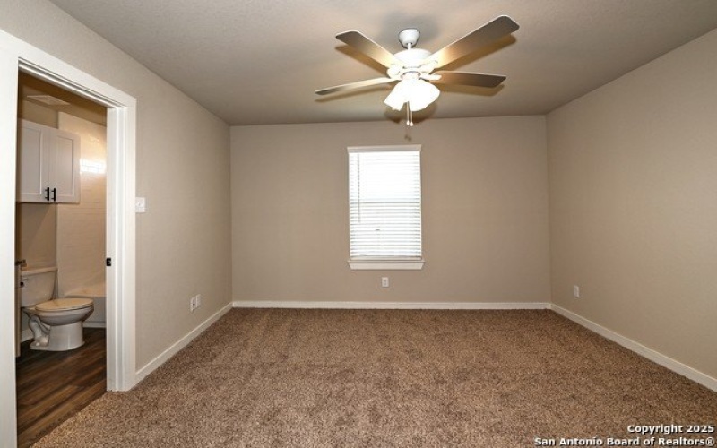 11319 Clearmine, San Antonio, TX 78224, ,8 BathroomsBathrooms,Residential Multi Family,For Sale,11319 Clearmine,1881827