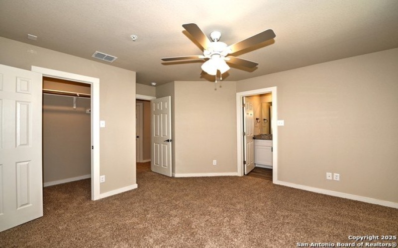 11319 Clearmine, San Antonio, TX 78224, ,8 BathroomsBathrooms,Residential Multi Family,For Sale,11319 Clearmine,1881827