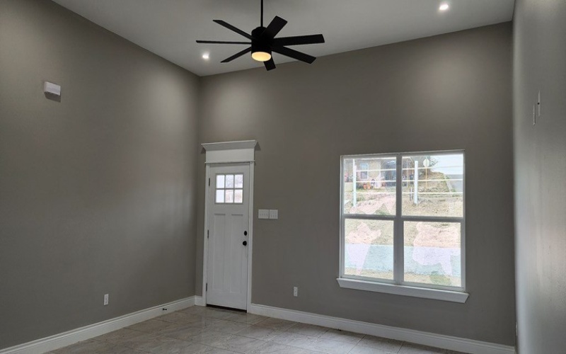 1184 Calle Baltica, Eagle Pass, TX 78852, 3 Habitaciones Habitaciones , ,2 BañosBaños,Residential,En Venta,1184 Calle Baltica,81004