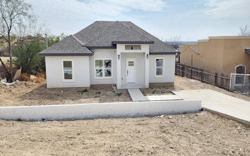 1184 Calle Baltica, Eagle Pass, TX 78852, 3 Habitaciones Habitaciones , ,2 BañosBaños,Residential,En Venta,1184 Calle Baltica,81004