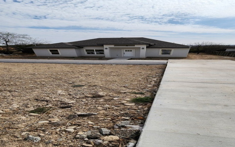 1184 Calle Baltica, Eagle Pass, TX 78852, 3 Habitaciones Habitaciones , ,2 BañosBaños,Residential,En Venta,1184 Calle Baltica,81004