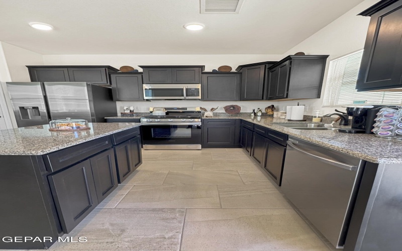 14908 Concept Court, El Paso, TX 79938, 3 Bedrooms Bedrooms, ,1 BathroomBathrooms,Residential,For Sale,14908 Concept Court,925990