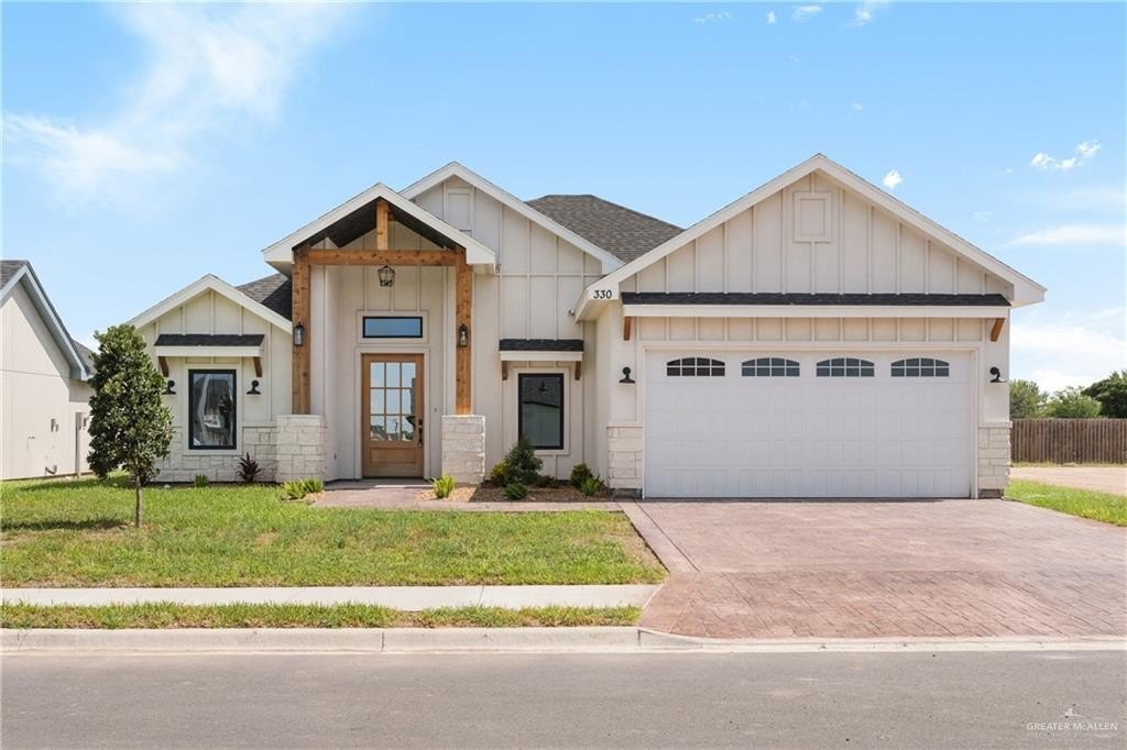330 Alazan Lane, Alamo, TX 78516, 3 Bedrooms Bedrooms, ,2 BathroomsBathrooms,Residential,For Sale,330 Alazan Lane,475337