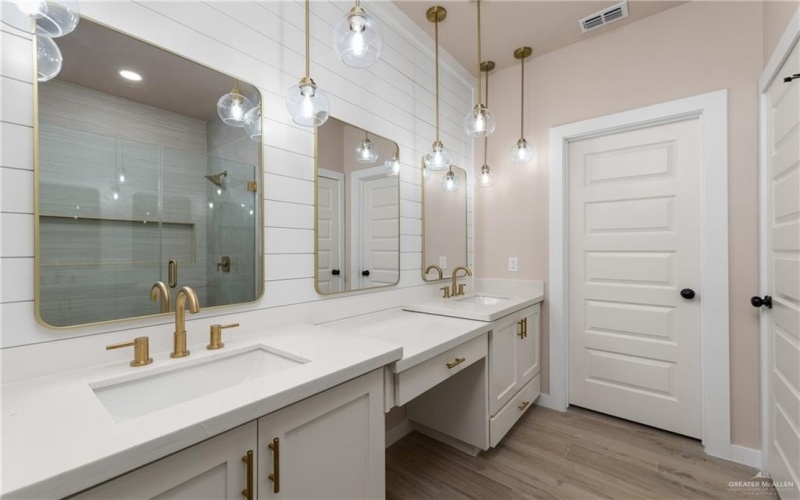 330 Alazan Lane, Alamo, TX 78516, 3 Bedrooms Bedrooms, ,2 BathroomsBathrooms,Residential,For Sale,330 Alazan Lane,475337