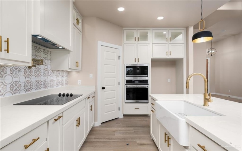 330 Alazan Lane, Alamo, TX 78516, 3 Bedrooms Bedrooms, ,2 BathroomsBathrooms,Residential,For Sale,330 Alazan Lane,475337