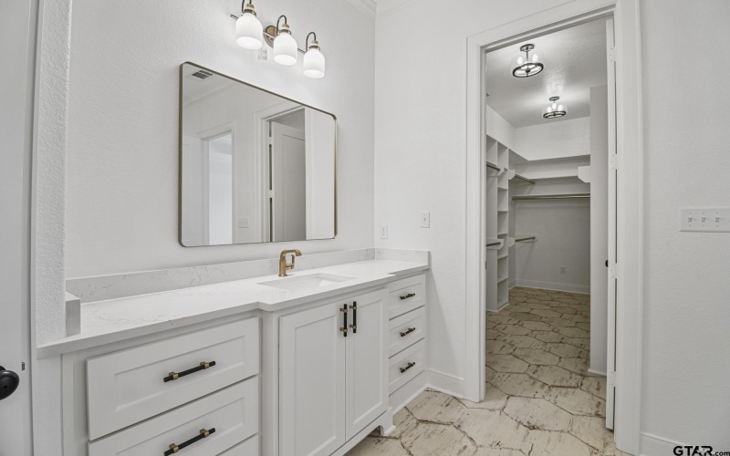 16511 Cooper Way, Tyler, TX 75703, 4 Bedrooms Bedrooms, ,3 BathroomsBathrooms,Residential,For Sale,16511 Cooper Way,25010318