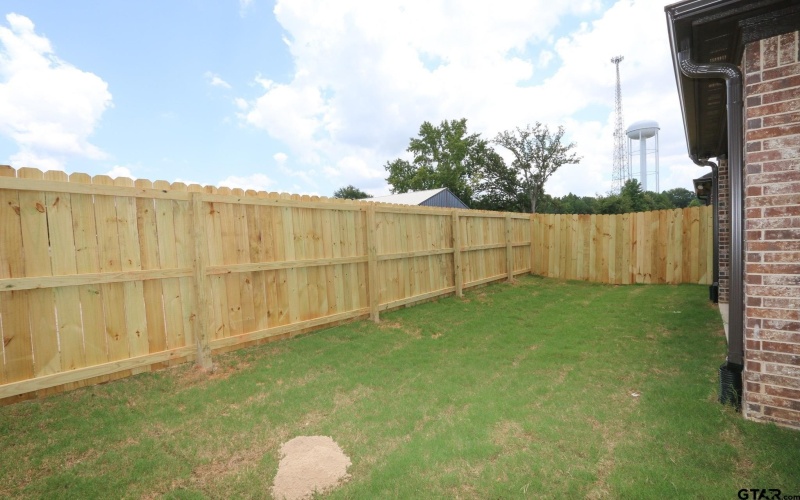 10243 CR 135, Flint, TX 75762, ,2 BathroomsBathrooms,Residential Multi Family,For Sale,10243 CR 135,25010322