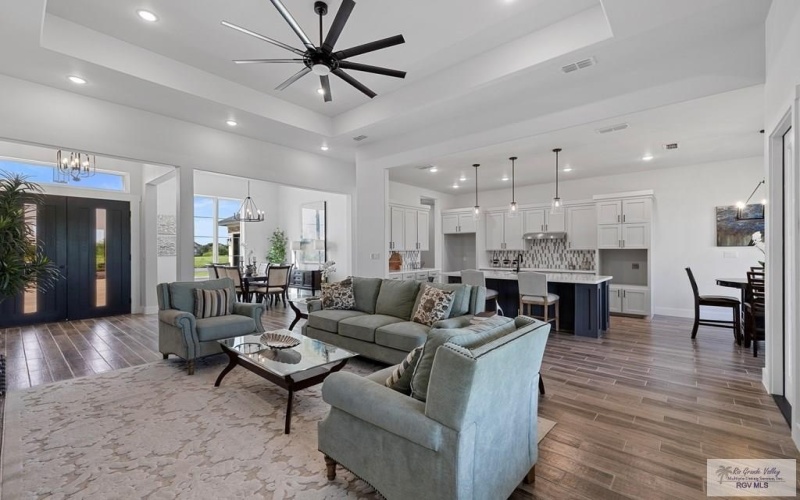 3518 TREASURE HILLS BLVD., HARLINGEN, TX 78550, 4 Bedrooms Bedrooms, ,2 BathroomsBathrooms,Residential,For Sale,3518 TREASURE HILLS BLVD.,29766616