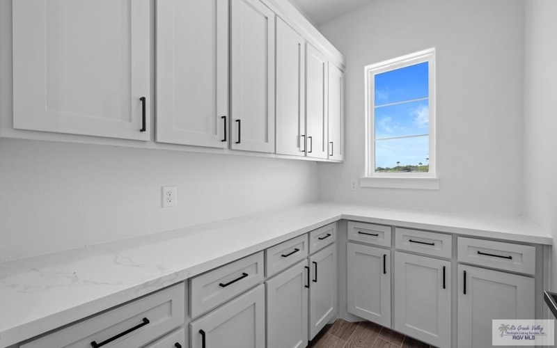3518 TREASURE HILLS BLVD., HARLINGEN, TX 78550, 4 Bedrooms Bedrooms, ,2 BathroomsBathrooms,Residential,For Sale,3518 TREASURE HILLS BLVD.,29766616
