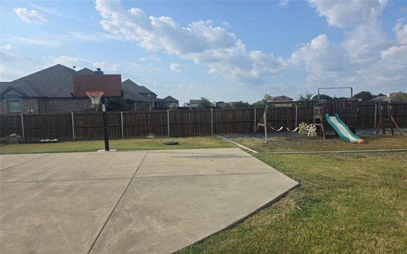 150 Fire Wheel Drive, Waxahachie, TX 75167, 6 Habitaciones Habitaciones , ,3 BañosBaños,Residential,En Venta,150 Fire Wheel Drive,20803317