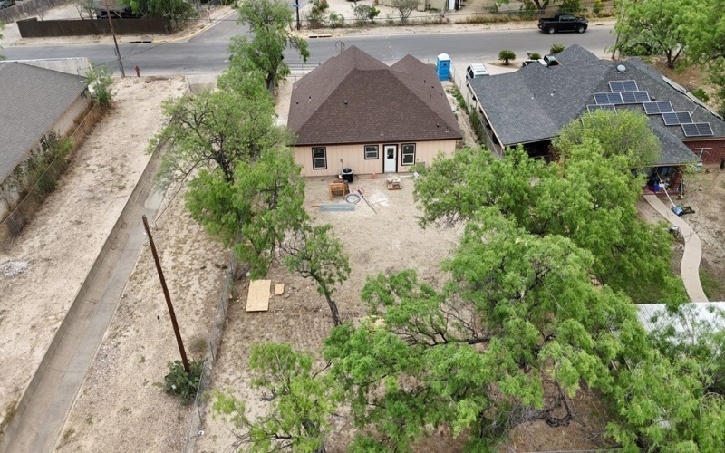 903 KIFURI STREET, Eagle Pass, TX 78852, 3 Bedrooms Bedrooms, ,2 BathroomsBathrooms,Residential,For Sale,903 KIFURI STREET,81031
