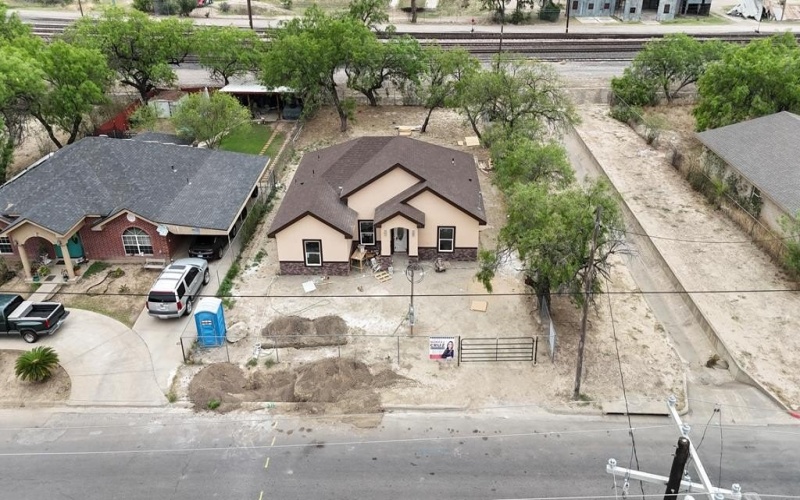 903 KIFURI STREET, Eagle Pass, TX 78852, 3 Bedrooms Bedrooms, ,2 BathroomsBathrooms,Residential,For Sale,903 KIFURI STREET,81031