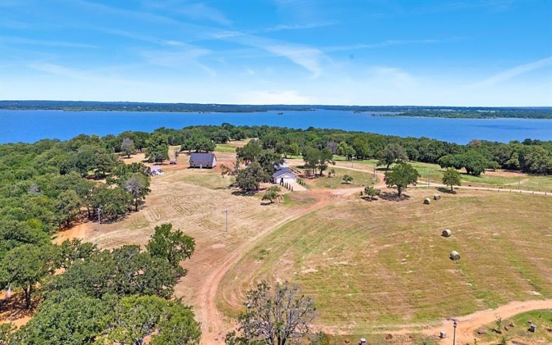 23507 Alexander Road, Pilot Point, TX 76258, 4 Habitaciones Habitaciones , ,3 BañosBaños,Residential,En Venta,23507 Alexander Road,20992150