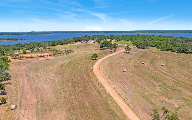 23507 Alexander Road, Pilot Point, TX 76258, 4 Habitaciones Habitaciones , ,3 BañosBaños,Residential,En Venta,23507 Alexander Road,20992150