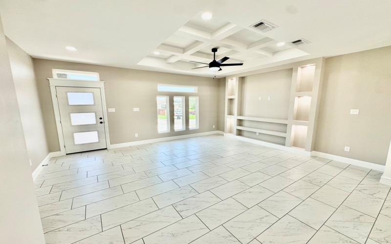 1617 Calle Baltica, Eagle Pass, TX 78852, 3 Habitaciones Habitaciones , ,2 BañosBaños,Residential,En Venta,1617 Calle Baltica,81111