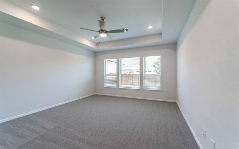 2033 Blue Moon Bay, Mesquite, TX 75181, 5 Habitaciones Habitaciones , ,3 BañosBaños,Residential,En Venta,2033 Blue Moon Bay,20992155