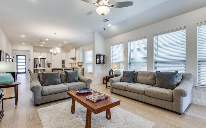 2816 Epping Way, Celina, TX 75009, 3 Bedrooms Bedrooms, ,2 BathroomsBathrooms,Residential,For Sale,2816 Epping Way,20983855
