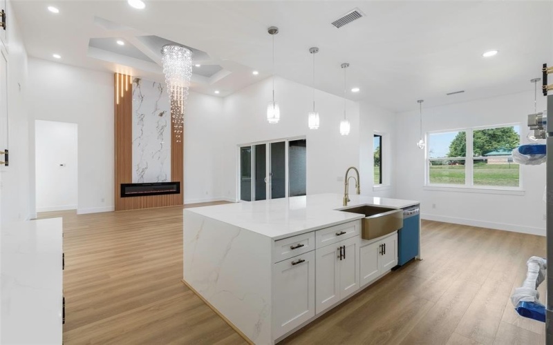 1001 Henry Way, Springtown, TX 76082, 4 Bedrooms Bedrooms, ,3 BathroomsBathrooms,Residential,For Sale,1001 Henry Way,20985038