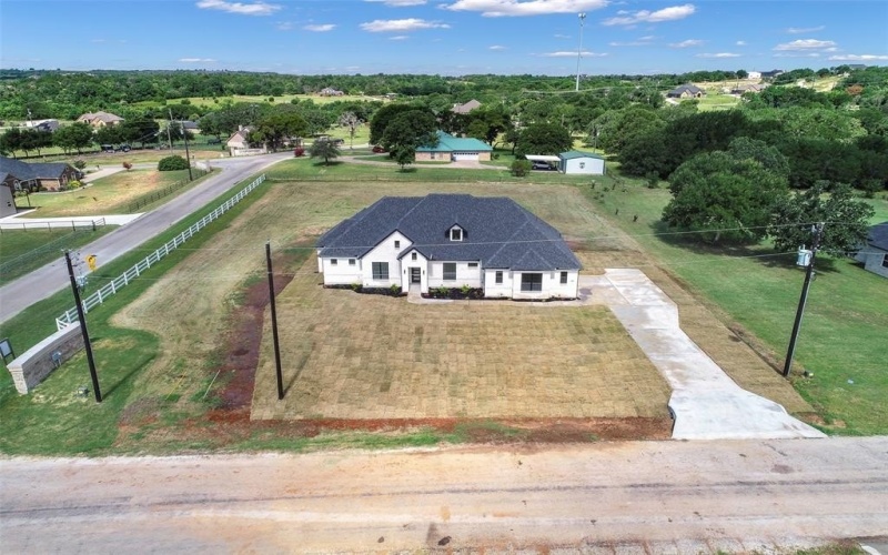1001 Henry Way, Springtown, TX 76082, 4 Bedrooms Bedrooms, ,3 BathroomsBathrooms,Residential,For Sale,1001 Henry Way,20985038