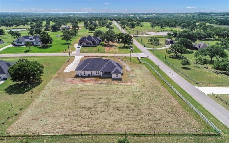 1001 Henry Way, Springtown, TX 76082, 4 Bedrooms Bedrooms, ,3 BathroomsBathrooms,Residential,For Sale,1001 Henry Way,20985038
