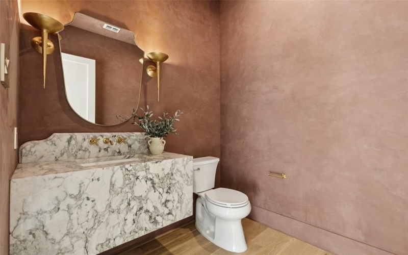 6263 Richmond Avenue, Dallas, TX 75214, 5 Bedrooms Bedrooms, ,6 BathroomsBathrooms,Residential,For Sale,6263 Richmond Avenue,20988371