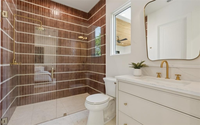 6263 Richmond Avenue, Dallas, TX 75214, 5 Bedrooms Bedrooms, ,6 BathroomsBathrooms,Residential,For Sale,6263 Richmond Avenue,20988371