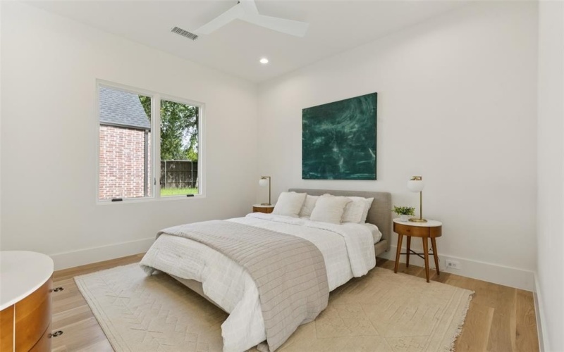 6263 Richmond Avenue, Dallas, TX 75214, 5 Bedrooms Bedrooms, ,6 BathroomsBathrooms,Residential,For Sale,6263 Richmond Avenue,20988371