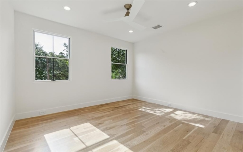 6263 Richmond Avenue, Dallas, TX 75214, 5 Bedrooms Bedrooms, ,6 BathroomsBathrooms,Residential,For Sale,6263 Richmond Avenue,20988371