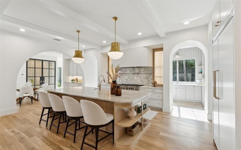 6263 Richmond Avenue, Dallas, TX 75214, 5 Bedrooms Bedrooms, ,6 BathroomsBathrooms,Residential,For Sale,6263 Richmond Avenue,20988371